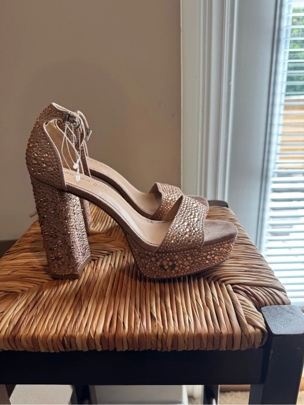 Madden Girl Rose Gold Crystal Platform Block Heels size 8